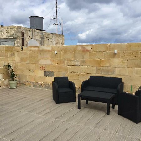 West Street Apartments Валета Екстериор снимка